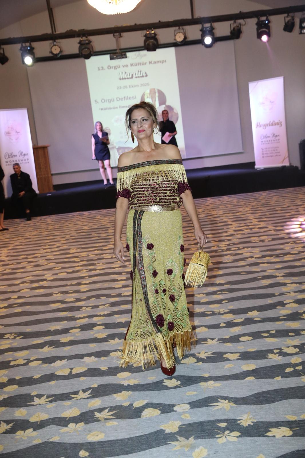 Defile 4